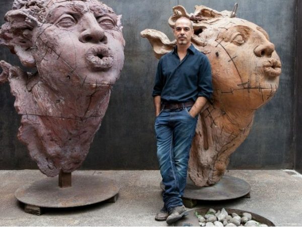 هنرمند معصر مکزیکی